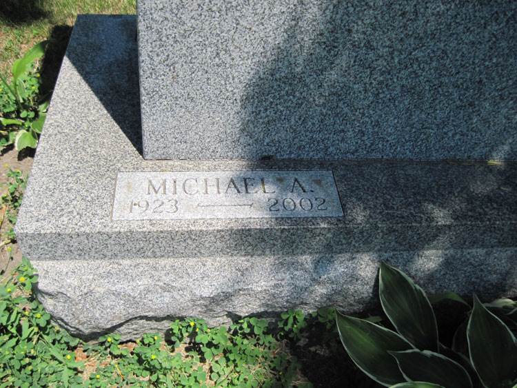Michael Bilandic Cemetery image 3